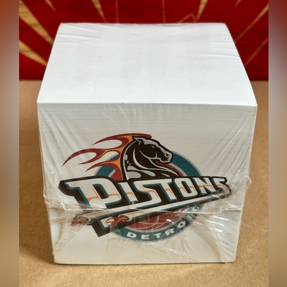 Vintage Detroit Pistons Note Cube - Picture 4 of 5